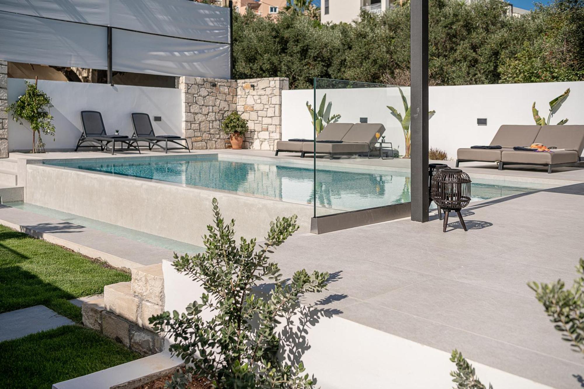 Avrilia Seaside Villa Heated Pool Almirida Exterior foto